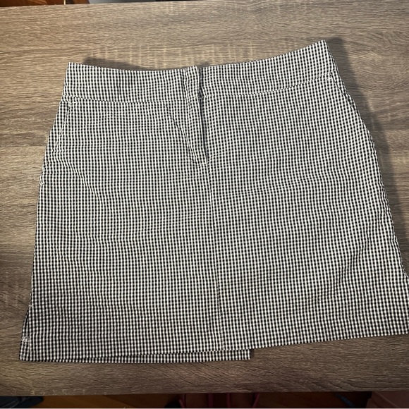 Izod Black and White Checkered Pencil Skirt - Picture 1 of 8